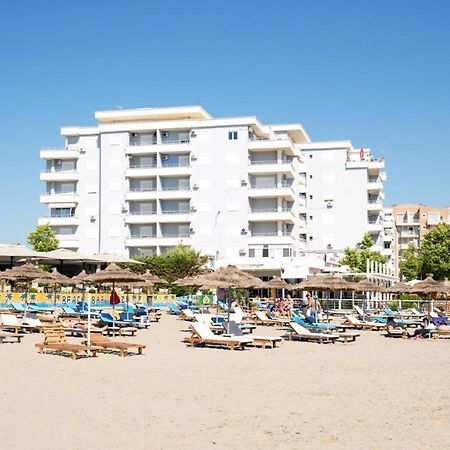 Trea Accomodations - On Private Beach With Sunbed & Umbrella Vlore Luaran gambar